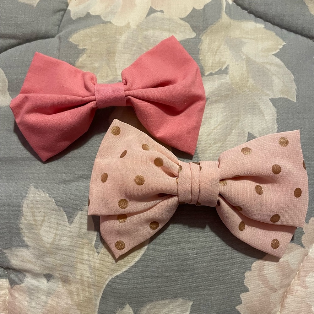 2 New Pink Hair Bow Clips from Forever 21 - in original packaging